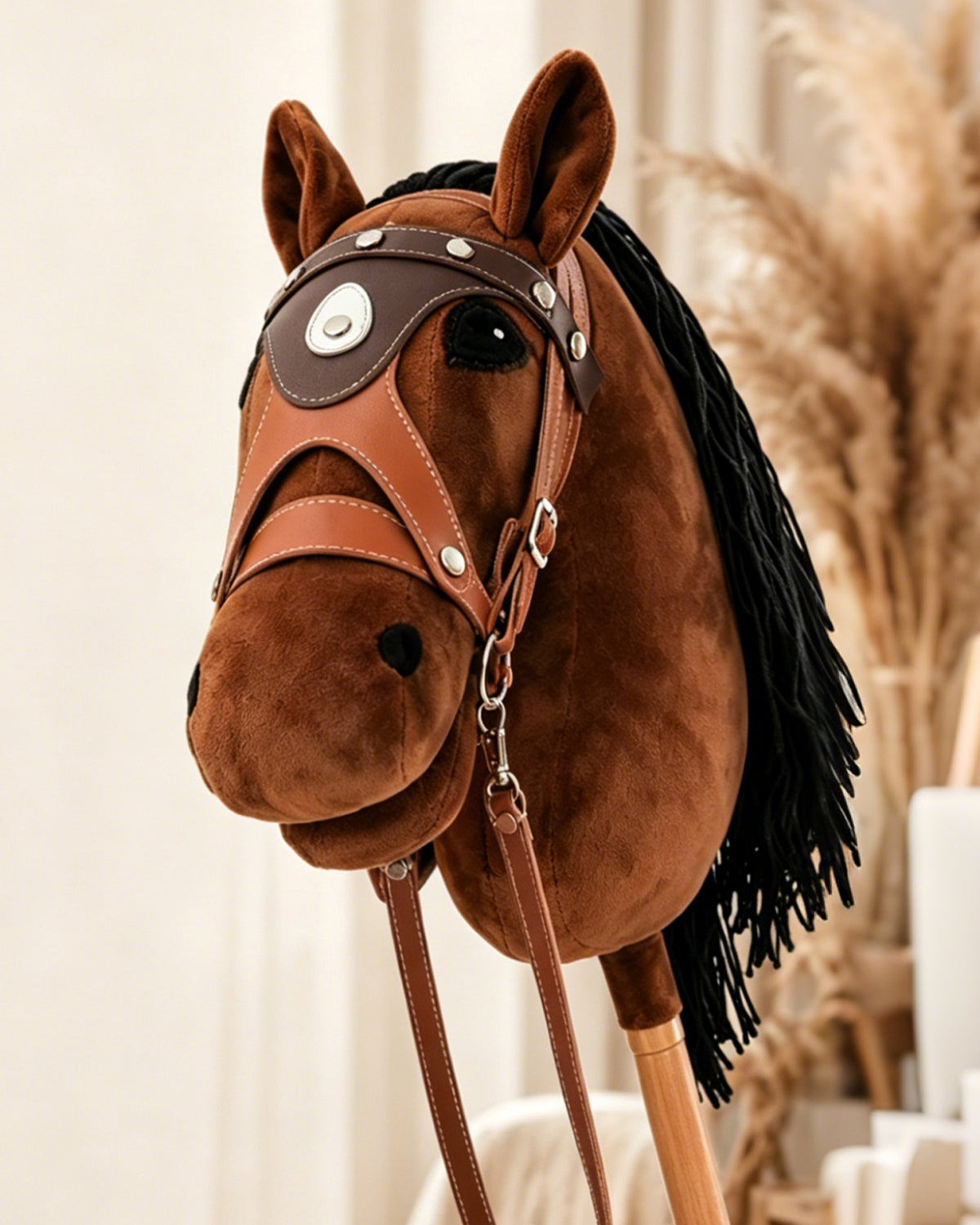 Jessruly® Stick Horse – Soft Plush Ride-On Toy with Beechwood Handle
