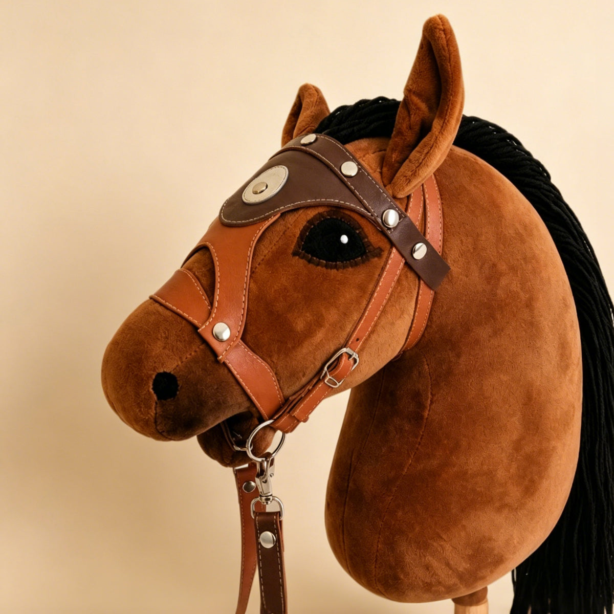 Jessruly® Stick Horse – Soft Plush Ride-On Toy with Beechwood Handle