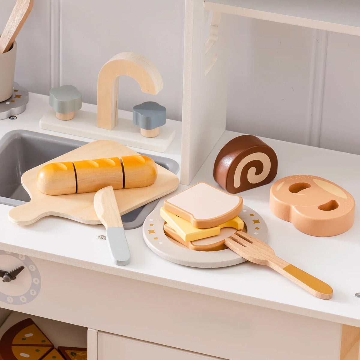 Jessruly® Wooden Play Food Set – Premium Fruit & Vegetable Toys for Play Kitchen
