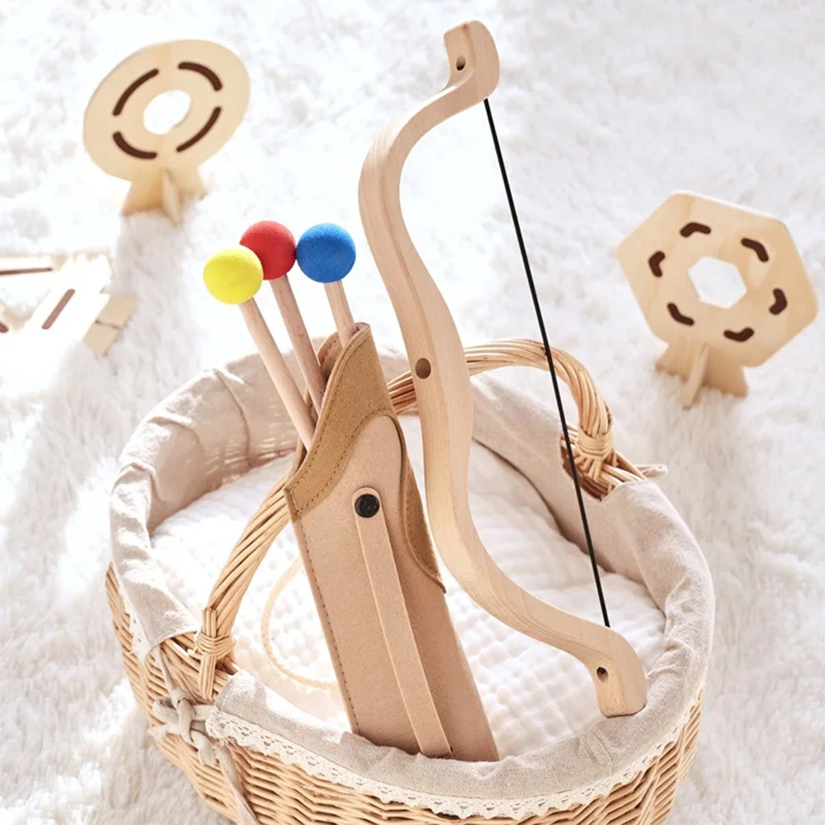 Jessruly® Kids Wooden Bow and Arrow Set – Safe Archery Toy with Blunt