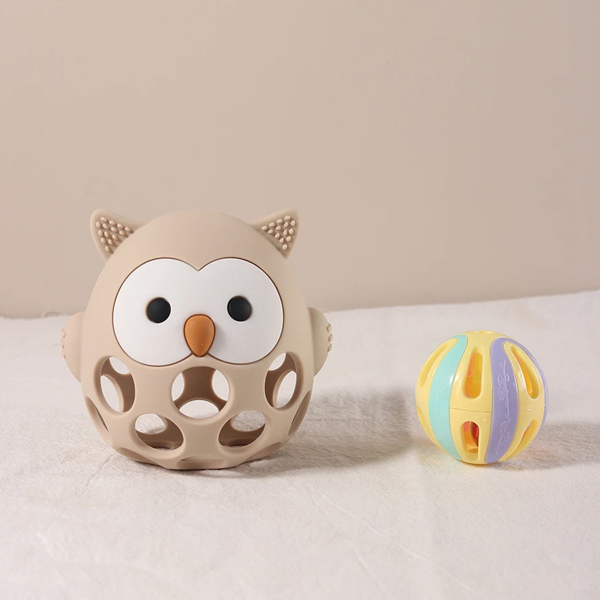 Jessruly® Owl-Shaped Silicone Teether Glove with Pacifier Clip
