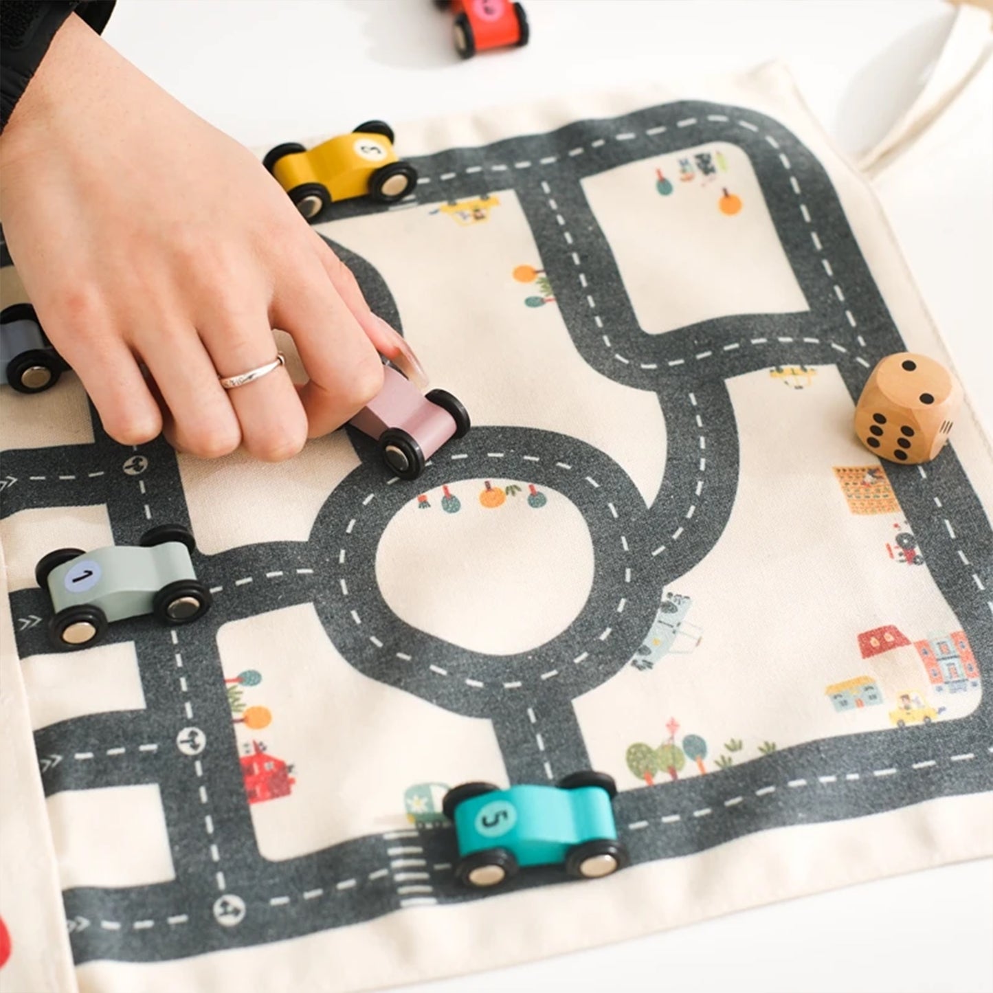 Jessruly® 5Tayo The Little Bus Play Set – Interactive Road Map Mat with Wooden Cars, Traffic Themed Pretend Play & Educational Learning Toy