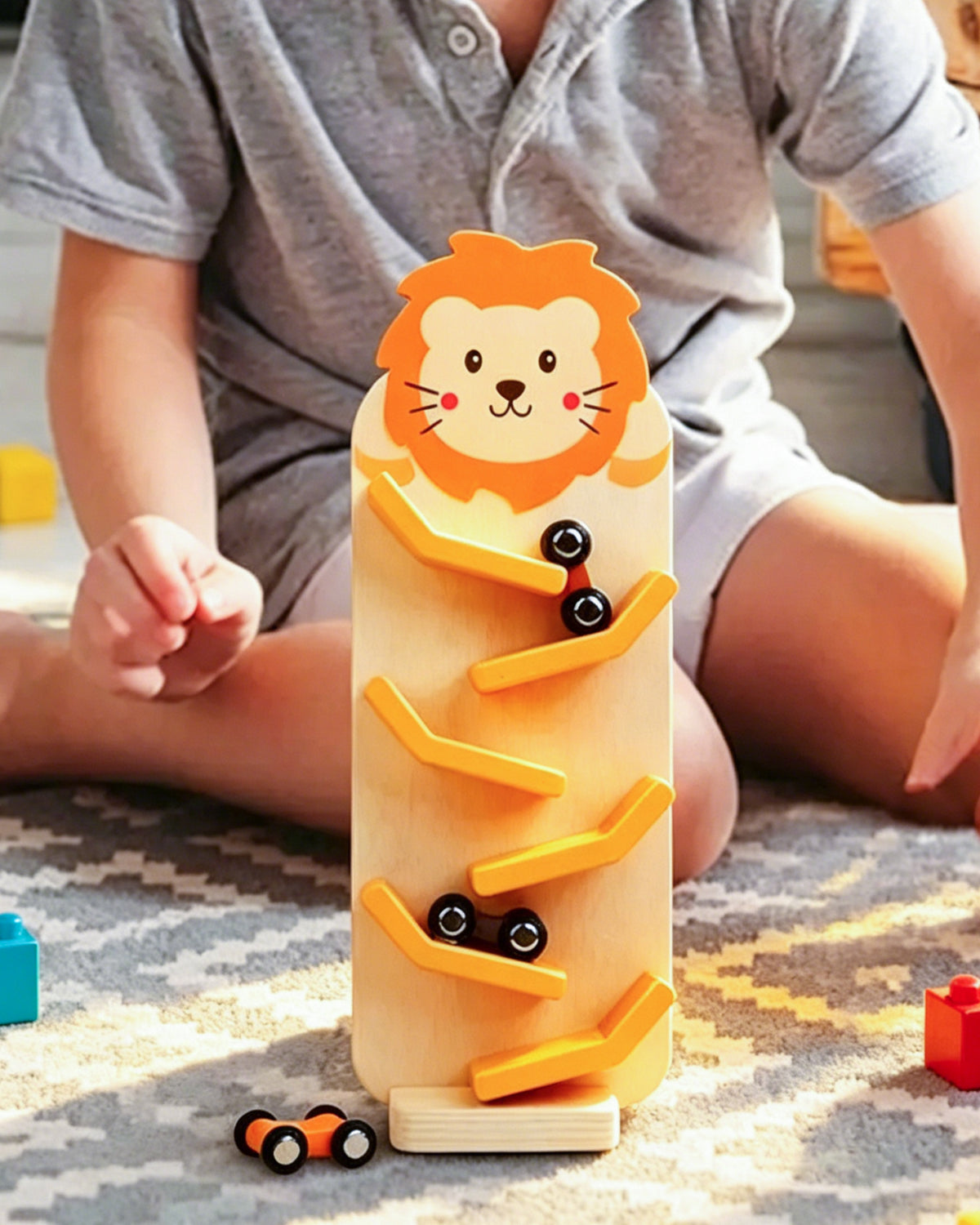 Jessruly® Wooden Race Track – Zig-Zag Car Ramp Toy with Montessori